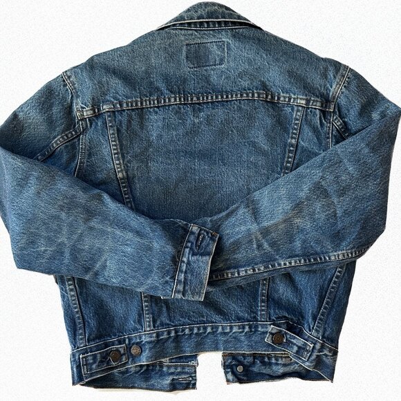 Levis Dark Denim Jean Jacket - Picture 3 of 9